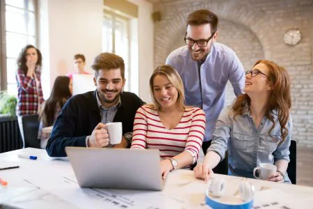 startup-teamwork-brainstorming-meeting-concept-in-office-e1605665702882.jpg